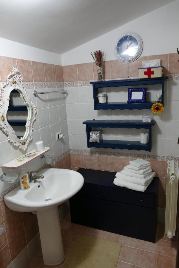 Villa Emily Ликата Екстериор снимка